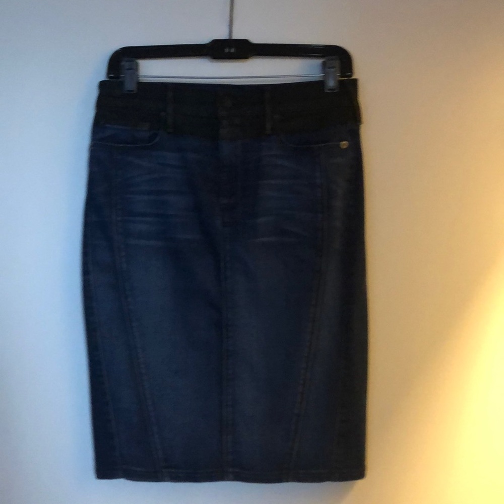 Denim skirt